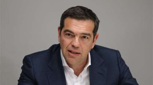 Τσίπρας: Ο Μητσοτάκης μετέτρεψε την υγιειονομική επιτυχία των πολιτών σε φιάσκο