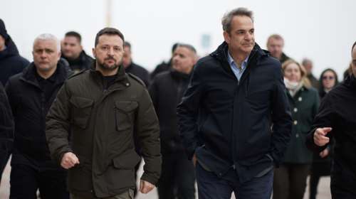 Επικοινωνία Μητσοτάκη - Ζελένσκι πριν τη Σύνοδο του Ευρωπαϊκού Συμβουλίου: &quot;Θα συνεχίσουμε να στηρίζουμε την Ουκρανία&quot;