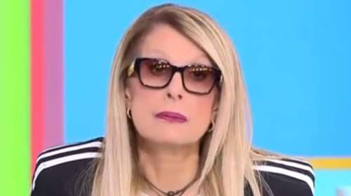 Η Εύη Δρούτσα αποκάλυψε τον διαγωνιζόμενο του J2US για τον οποίο γράφει τραγούδι