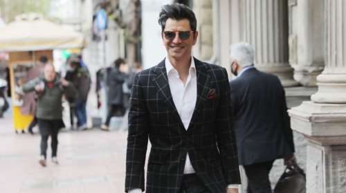 Ο Σάκης Ρουβάς έκλεισε τα 52: Η τούρτα έκπληξη, το σχόλιο για την ηλικία του και η φωτογραφία με την κόρη του, Αναστασία