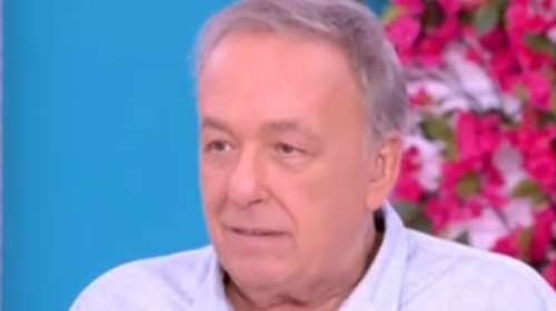 Ο Ανδρέας Μικρούτσικος ξεκαθαρίζει για τη Νανά Παλαιτσάκη: &quot;Δεν είναι στο επίπεδό μου να αλλάζω τα επίθετα&quot;