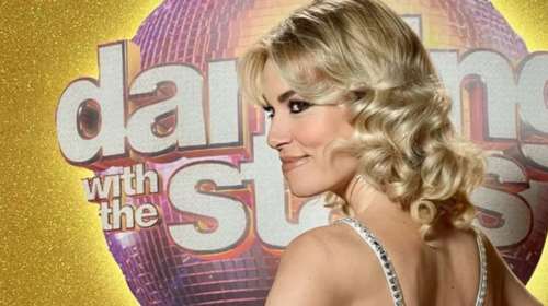 Βίκυ Καγιά: Το φόρεμα που την έκανε να μοιάζει με star του σινεμά στον τελικό του DWTS