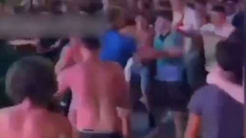 Ζάκυνθος: Άγριο ξύλο στον Λαγανά μεταξύ Ιταλών και Άγγλων, μετά τον τελικό του Euro [Βίντεο]