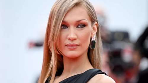 Σαν να έχεις κάνει λίφτινγκ: Το μυστικό των μοντέλων για νεανικό δέρμα