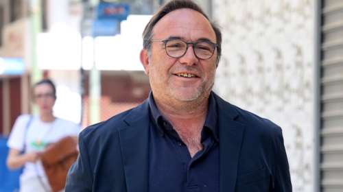 Ο Πέτρος Κόκκαλης με την 23χρονη κόρη του Σοφία στις κάλπες