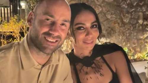 Ολυμπία Χοψονίδου &amp; Βασίλης Σπανούλης: Η φωτογραφία με τα έξι παιδιά τους - Ντύθηκαν ασορτί