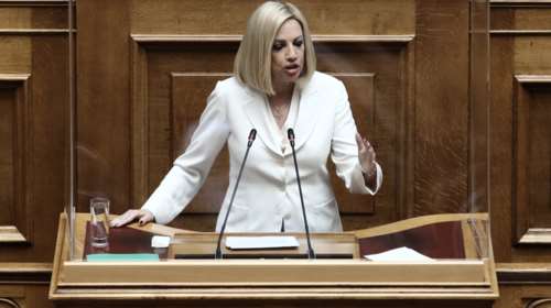 Καβγάς Τσίπρα - Γεννηματά επί προσωπικού για τα... μάτια της προοδευτικής παράταξης