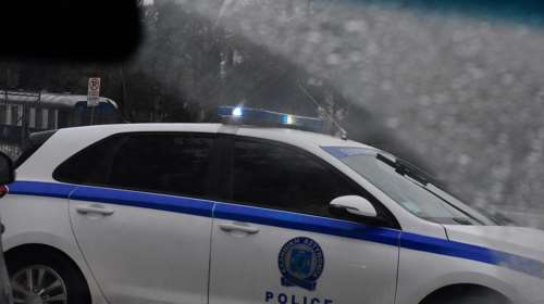 Ανήλικοι λήστεψαν ταξιτζή στη Λαμία