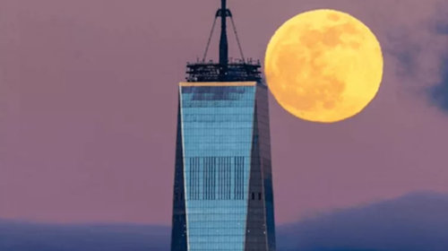 Πανσέληνος στην Παρθένο στις 18 Μαρτίου 2022