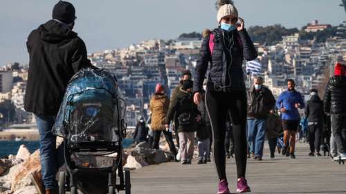 Κορονοϊός: &quot;Βράζει&quot; η Αττική με 1.057 κρούσματα - Συναγερμός σε Θεσσαλονίκη και Αχαΐα