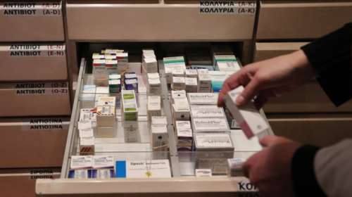 Μεγάλο κύκλωμα παράνομων συνταγογραφήσεων: 13 συλλήψεις - Εμπλέκονται στελέχη φαρμακευτικής, γιατροί και φαρμακοποιοί