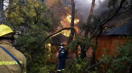 Πολύ υψηλός κίνδυνος πυρκαγιάς την Τρίτη για πολλές περιοχές της χώρας