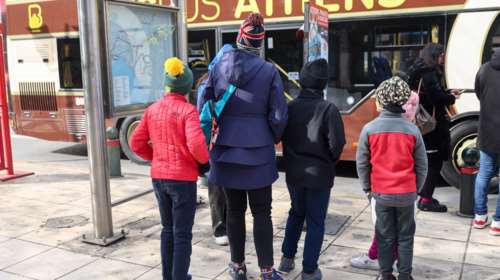 Θερμή εισβολή με νοτιάδες, υγρασία και σκόνη μέχρι τη  Δευτέρα  - Πότε παίρνουμε την πρώτη γερή γεύση χειμώνα