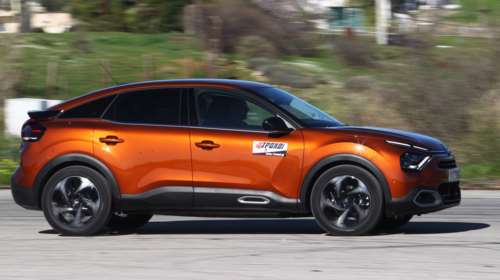 Citroen C4 C-Cross: Οδηγούμε το βενζινοκίνητο και το ηλεκτρικό μοντέλο