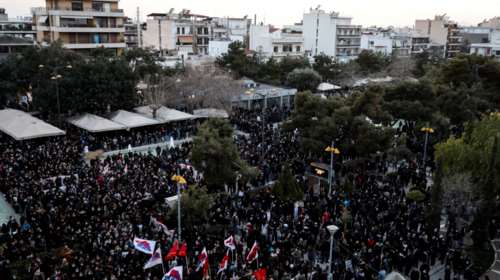 Δερμιτζάκης: Με 3.200 κρούσματα κανείς δεν σκέφτεται χαλάρωση μέτρων - Καλό είναι να μην γίνονται συγκεντρώσεις [audio]