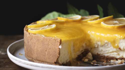 Καλοκαιρινό γλυκό ψυγείου με ανανά και κρέμα - Δροσερό και πανεύκολο