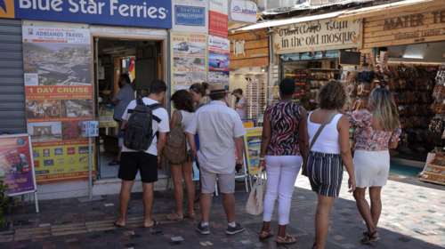 Οριζόντια μείωση δημοτικών τελών κατά 5% προανήγγειλε ο Κ. Μπακογιάννης