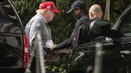 Εξαλλος ο Τραμπ με τα ΜΜΕ: Μίσος και κακοήθεια επειδή έπαιξα γκολφ