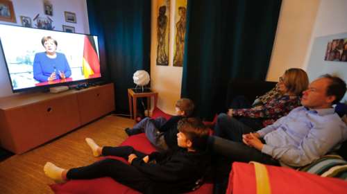 Κορονοϊός: Διχασμένος ο γερμανικός Τύπος για τα ομόλογα &quot;Corona&quot;