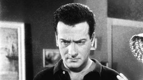 Αλέκος Αλεξανδράκης: H σπάνια φωτογραφία με τη Ελβετή τέταρτη σύζυγό του και τα παιδιά τους [Εικόνα]