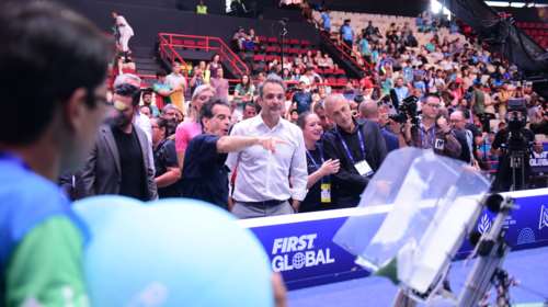 O Μητσοτάκης στον διεθνή διαγωνισμό ρομποτικής "First Global Challenge" - Γίνεται πρώτη φορά στην Ελλάδα