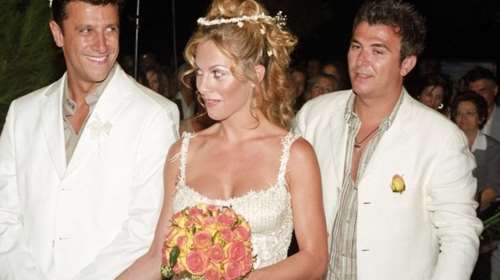 Η 24χρονη Ντορέττα Παπαδημητρίου στο γάμο της με κουμπάρο τον Αντώνη Ρέμο - Το ρομαντικό νυφικό