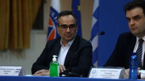 Κορονοϊός - Κοντοζαμάνης για προμήθεια αναλώσιμου υλικού: &quot;Βρισκόμαστε σε έναν παγκόσμιο πόλεμο&quot;