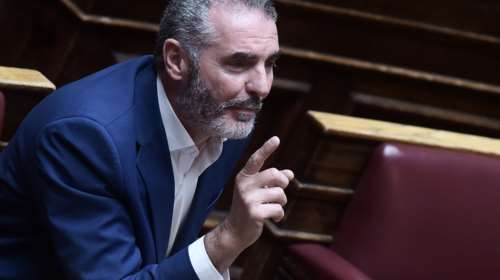 Χνάρης για Άδωνι: Ασύστολα ψεύδη και αποκυήματα της φαντασίας του - Ο πολιτικός του &quot;γλείφω εκεί που έχω φτύσει&quot;