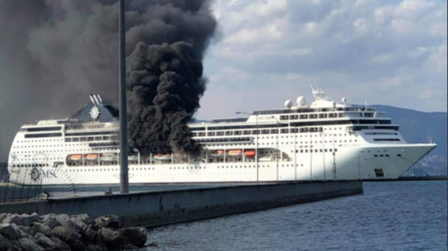 Κέρκυρα: Μεγάλη φωτιά σε κρουαζιερόπλοιο στο λιμάνι [Εικόνες - Βίντεο]