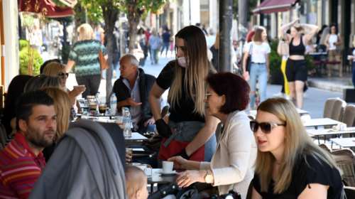 Ανακοινώνεται πρόγραμμα στήριξης της εστίασης: Ενισχύσεις έως και 10.000 ευρώ για κάθε επιχείρηση