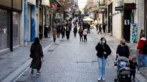 Κορονοϊός: &quot;Βράζει&quot; η Αττική με 680 νέα κρούσματα - 155 στη Θεσσαλονίκη, 65 στην Αχαΐα