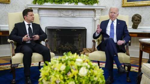 Νέα επικοινωνία  Μπάιντεν - Ζελένσκι: Οι εξελίξεις στον πόλεμο και η κατάσταση στη Ζαπορίζια στην ατζέντα