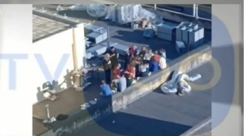 Θεσσαλονίκη: Παρέμβαση εισαγγελέα για το κορονο-πάρτι σε ταράτσα του νοσοκομείου ΑΧΕΠΑ