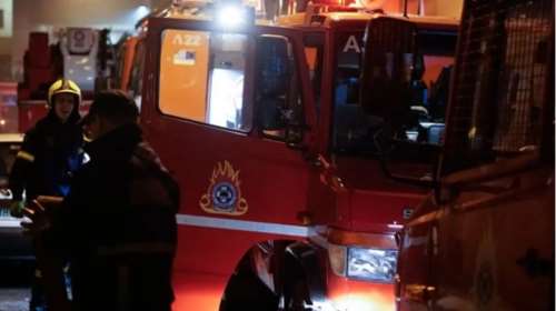 Πυρκαγιά σε κτίριο στο κέντρο της Αθήνας – Μεγάλη κινητοποίηση της Πυροσβεστικής