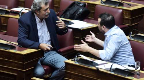 Αναψε &quot;φωτιές&quot; στην Ολομέλεια της Βουλής το usb Μιωνή - &quot;Μαγαζιά και παραμάγαζα, κέρδη, πιέσεις για καταθέσεις&quot;