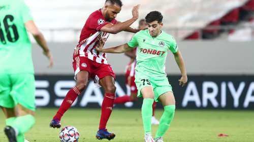 Κορονοϊός: Θετικός παίκτης της Ομόνοιας που είχε παίξει εναντίον του Ολυμπιακού