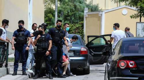 Γυναικοκτονία στη Δάφνη: Προφυλακιστέος ο συζυγοκτόνος - Αλλαξε γραμμή στην απολογία του