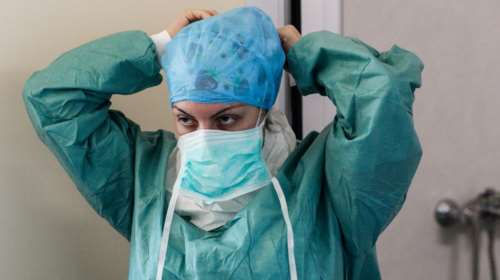 Καταγγελία ΠΟΕΔΗΝ για τις μάσκες ΚΝ95: Ακατάλληλες, διαλύονται