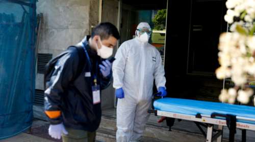 Έντονη ανησυχία από μικροεστίες κορονοϊού και φαινόμενα &quot;Μυκόνου&quot;: Επιστρέφει η καθημερινή ενημέρωση