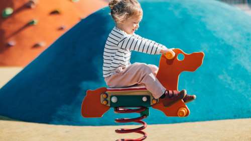 Η πόλη γίνεται παιχνίδι κάθε Σαββατοκύριακο: Οι πιο όμορφες παιδικές χαρές της Αττικής