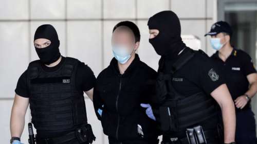 Δίκη για βιασμό 19χρονης στη Ρόδο: Επαθε κρίση πανικού η κοπέλα - Αντιφάσεις από τους μάρτυρες υπεράσπισης