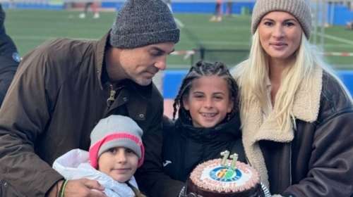 Μαλένα Χανταμπάκη: Περήφανοι οι γονείς της στον πρώτο της αγώνα με την Ατλέτικο Μαδρίτης