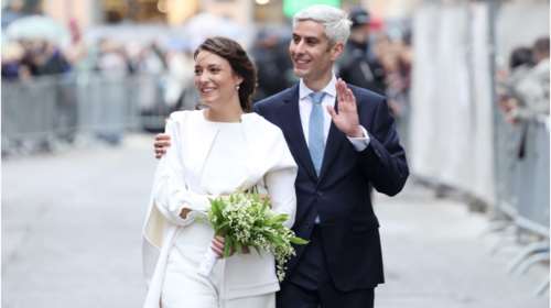 Royal νύφη με jumpsuit και κάπα: Η πριγκίπισσα Αλεξάντρα του Λουξεμβούργου παντρεύτηκε με το πιο μίνιμαλ νυφικό look