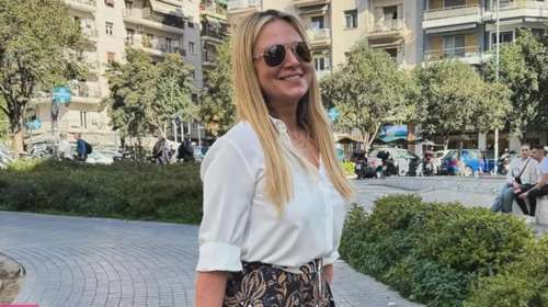 Νάνσυ Ζαμπέτογλου: Με playful denim look σου δείχνει μια ενδιαφέρουσα εναλλακτική για τις casual εμφανίσεις σου