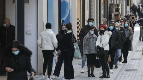 Κορονοϊός: Αντιστέκεται στην Αττική ο ιός με 233 νέα κρούσματα - 58 στη Θεσσαλονίκη - Ο χάρτης της διασποράς