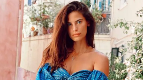 Χριστίνα Μπόμπα: Λέει όχι στο photoshop και μας δείχνει το σώμα της όπως ακριβώς είναι