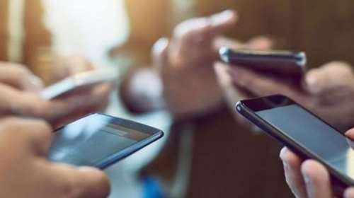 Νέες αποκαλύψεις για το σκάνδαλο κατασκοπείας Pegasus: &quot;Με παρακολουθούσαν, δεν ήμουν παρανοϊκή&quot;, καταγγέλλει δημοσιογράφος
