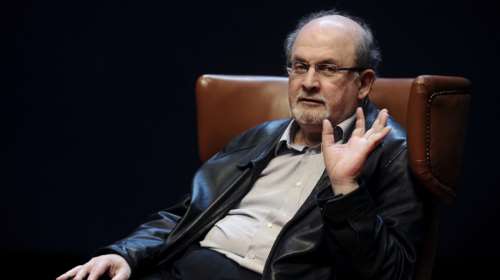 Σαλμάν Ρούσντι: Κάθειρξη 25 ετών στον Αμερικανολιβανέζο που προσπάθησε να τον σκοτώσει