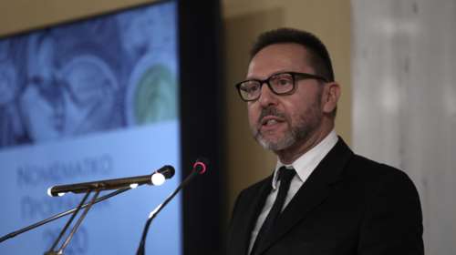 Στουρνάρας: Το ακραίο σενάριο για ύφεση 10% θέλει lockdown 3-4 μήνες και αυτό δεν φαίνεται να συμβεί