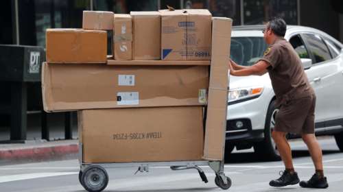 Σήμα από την Ιnterpol: Ντελιβεράδες μεταφέρουν κοκαΐνη, μαριχουάνα, κεταμίνη και έκσταση